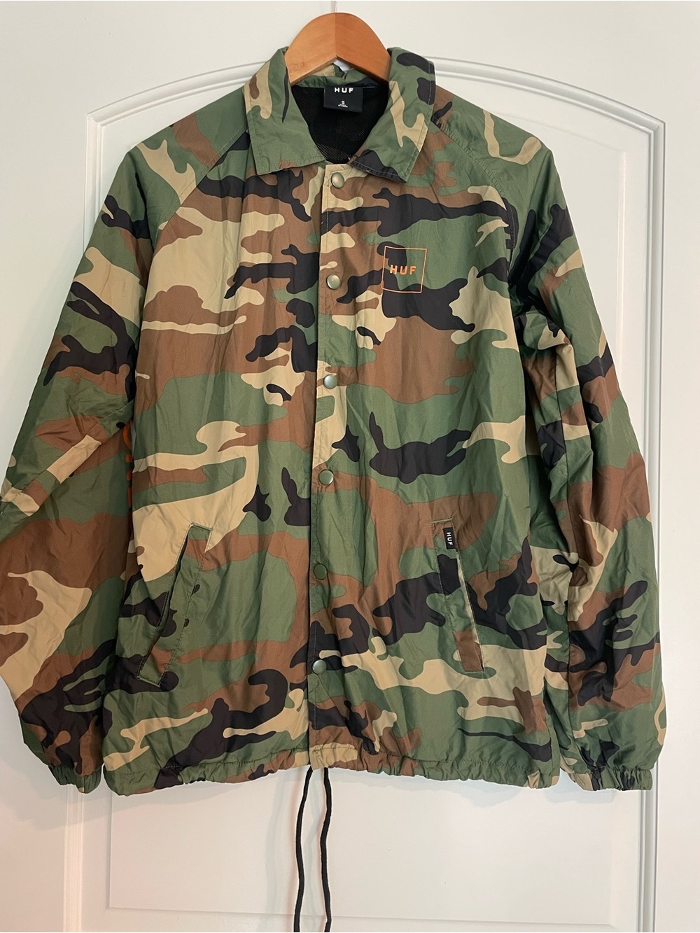HUF Men's Camo Coach Jacket Green Brown Snap Front Lined Logo Size S